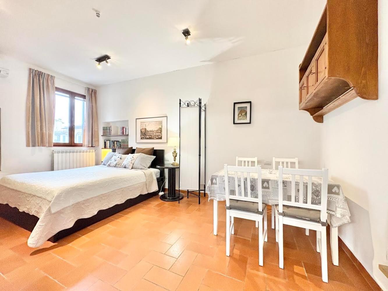 Dalu Florence Apartment Lucilla - Private Car Park 15 Minutes To The City Center المظهر الخارجي الصورة